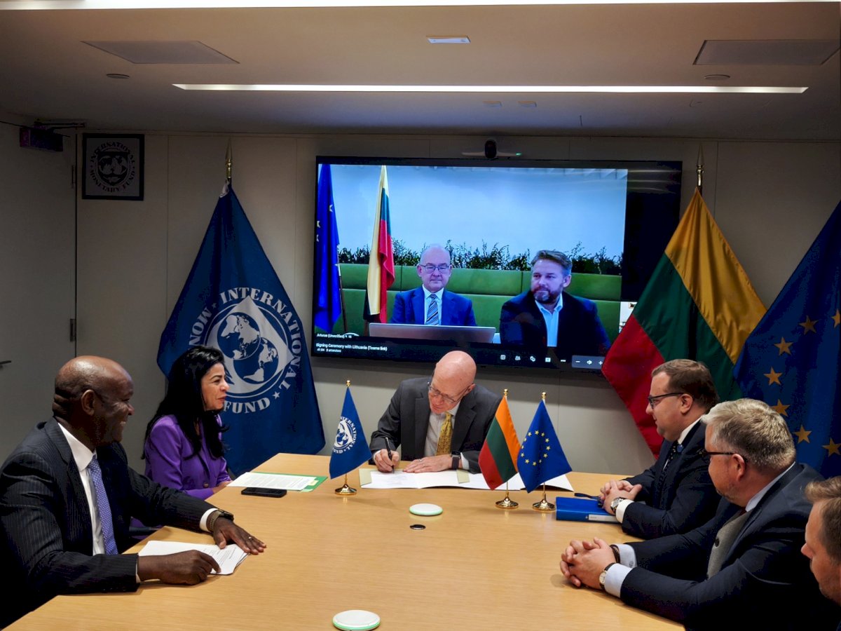 Lietuva pasirašė susitarimą su TVF dėl pagalbos mažinant PVM atotrūkį ir šešėlį