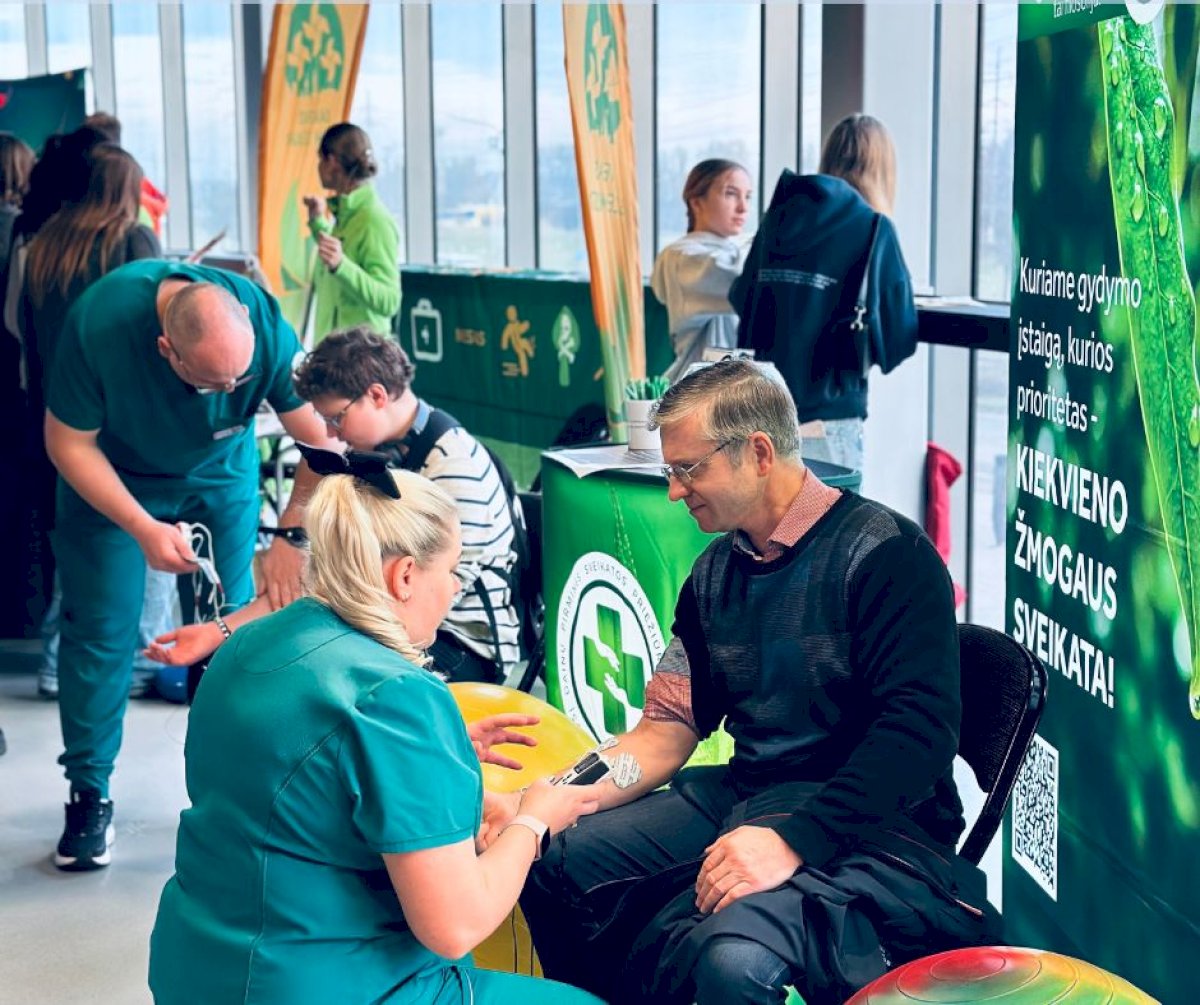 Dainų PSPC komanda pristatė karjeros galimybes jaunimui sveikatos priežiūros sektoriuje
