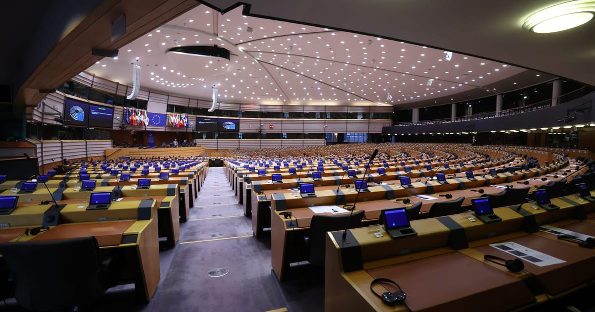 ELP balsuoja su kraštutiniais dešiniais, kad pritartų žaliųjų taisyklių mažinimui – POLITICO