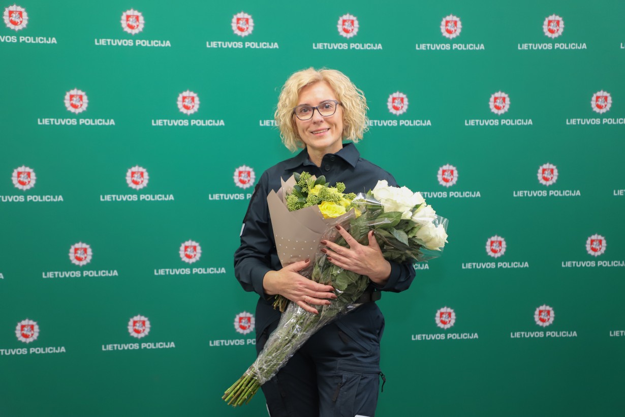 Po 37 metų tarnybos su policija atsisveikino sunkių nusikaltimų tyrimo valdybos viršininkė Agija Burkauskienė