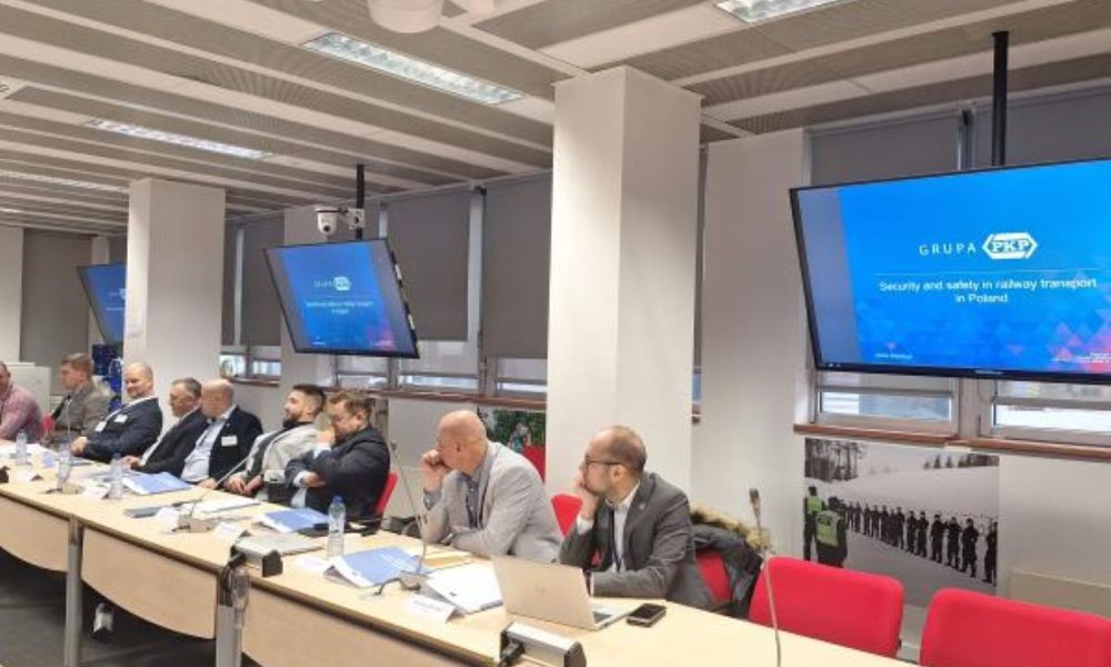 Sėkmingas Europos Komisijos pateiktos sprogstamųjų medžiagų pėdsakų aptikimo įrangos bandymas Lenkijoje