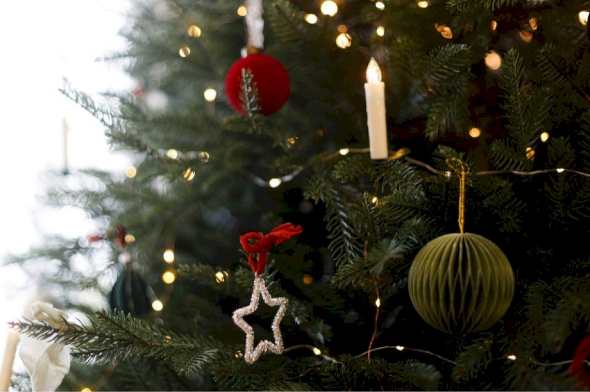 Ugniagesiai gelbėtojai linki saugių ir ramių šventinių dienų