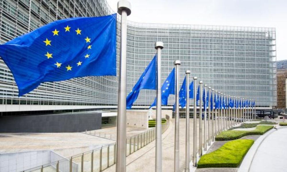 Komisija patvirtino 18,2 mln. EUR Italijos valstybės pagalbą investicijoms į pieno sektorių remti