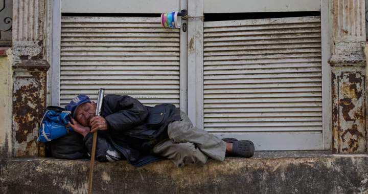 Kubos ambasadorius sako, kad JAV „dusina“ žmones, ragina Kanadą padėti