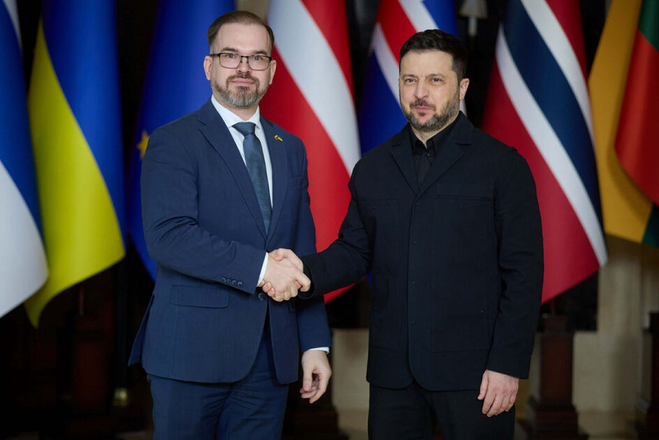 Ministras R. Kaunas po susitikimo su V. Zelenskiu Kyjive: perduodame Ukrainai kritiškai reikalingas raketas