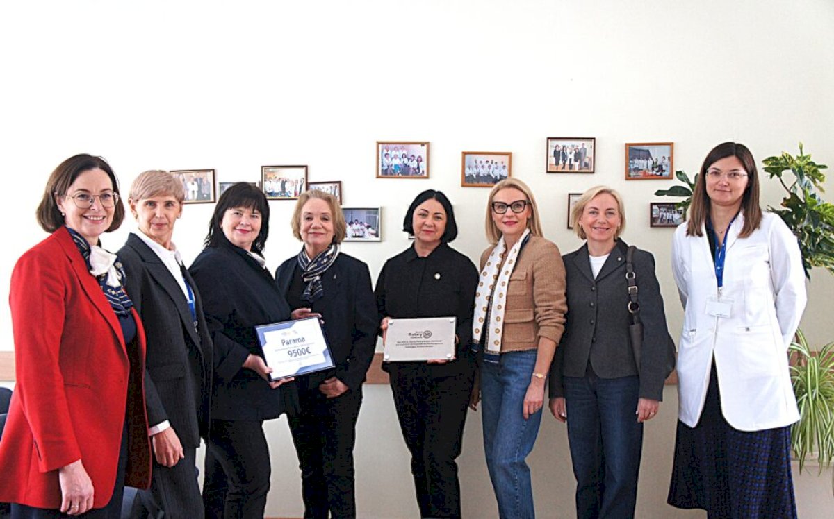 Respublikinei Šiaulių ligoninei – šešiolikta Rotary klubo „Harmonija“ parama