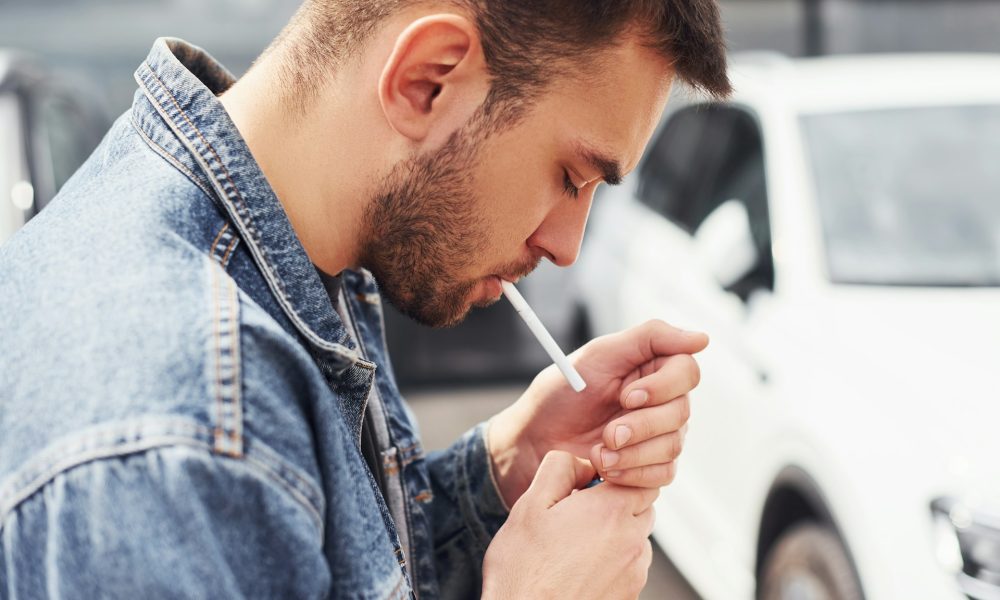 Beveik pusė Belgijoje suvartojamų cigarečių išvengia mokesčių: 3 milijardai eurų prarastų pajamų