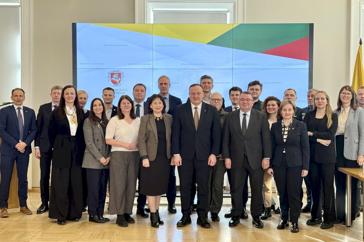 Kovos su prekyba žmonėmis koordinavimo komisijoje aptartos aukų apsaugos tobulinimo priemonės