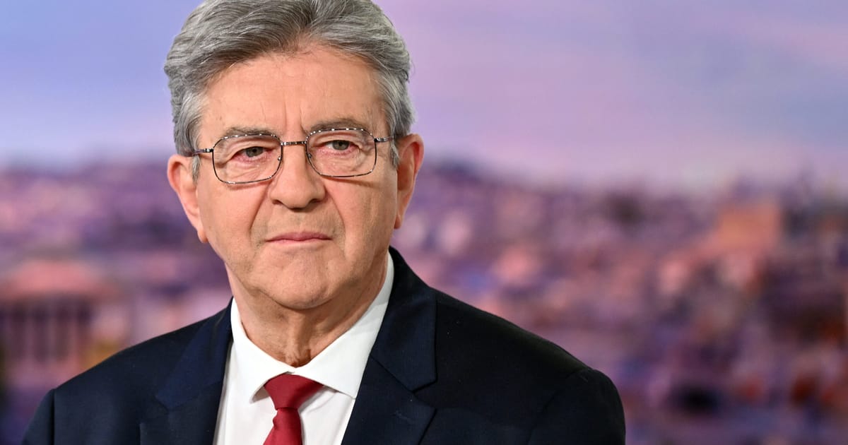 Kairiųjų pažiūrų Mélenchonas paskelbė, kad 2027 m. sieks Prancūzijos prezidento posto – POLITICO