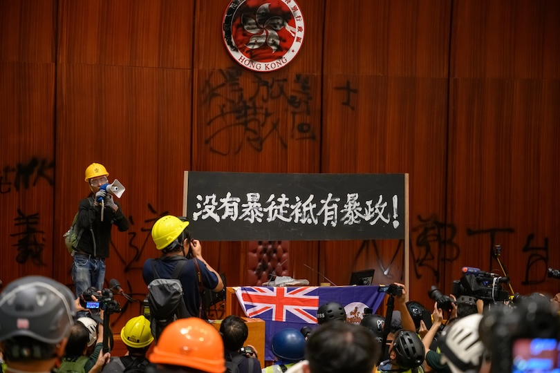 Hong Kong and Britain’s Unresolved Legacy – E-International Relations