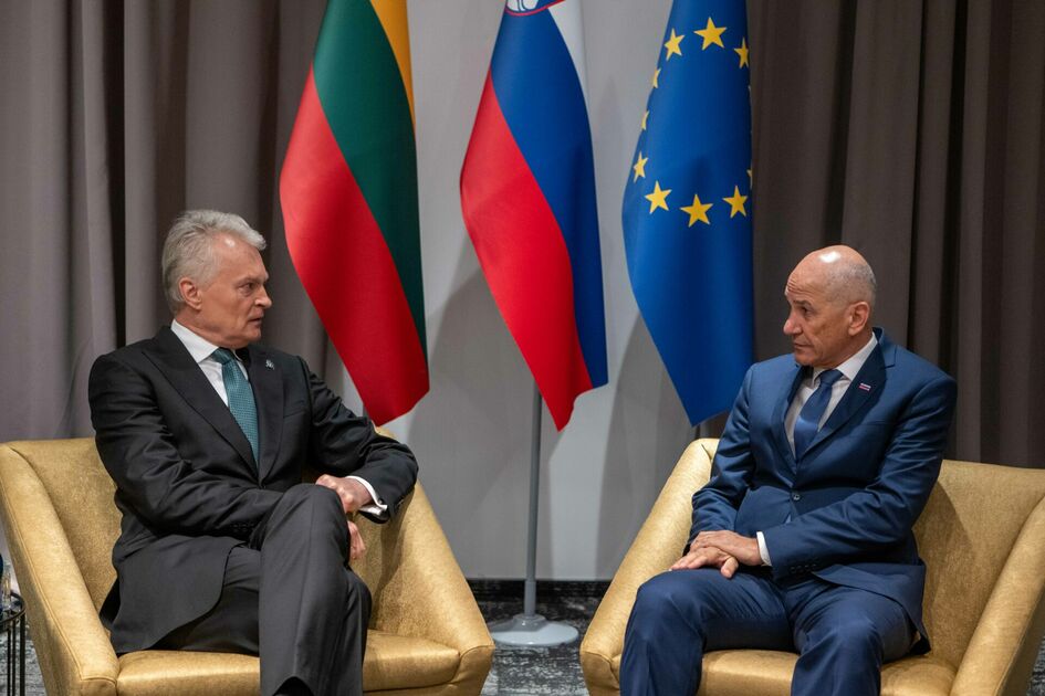 Prezidentas su Slovėnijos Ministru Pirmininku aptarė Europos saugumą, ES biudžetą ir Lietuvos pirmininkavimą ES Tarybai